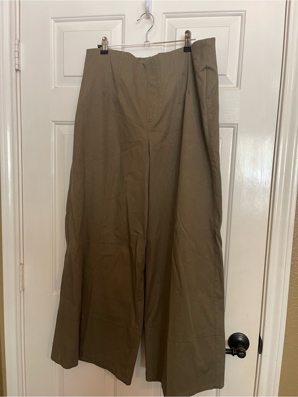SPANX Wide-Leg Stretch Twill in Tuscan Olive NWT